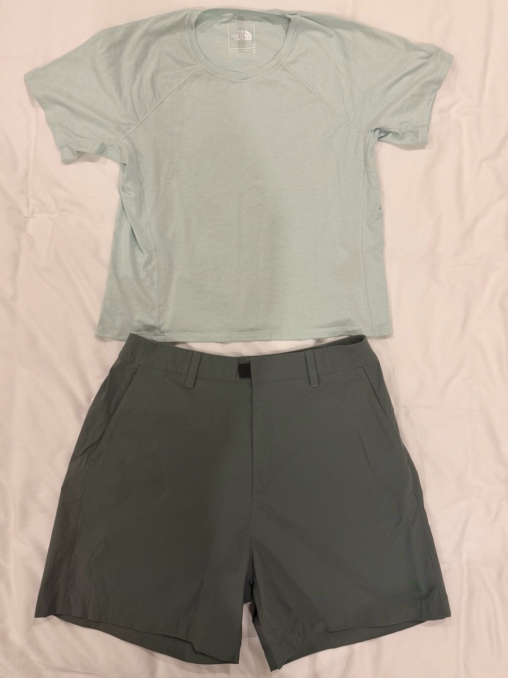 The North Face t-shirt & shorts set (grandeur/size M/10)